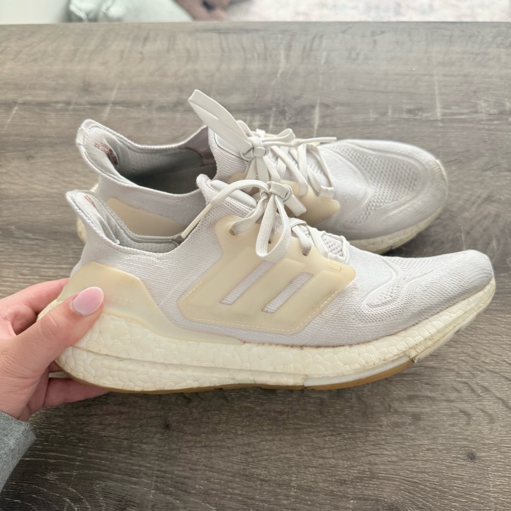 White Adidas Ultraboost